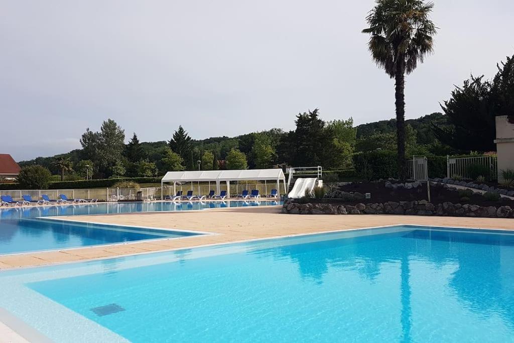 Mon Chalet En Ariege Avec Piscine Daumazan-sur-Arize Buitenkant foto