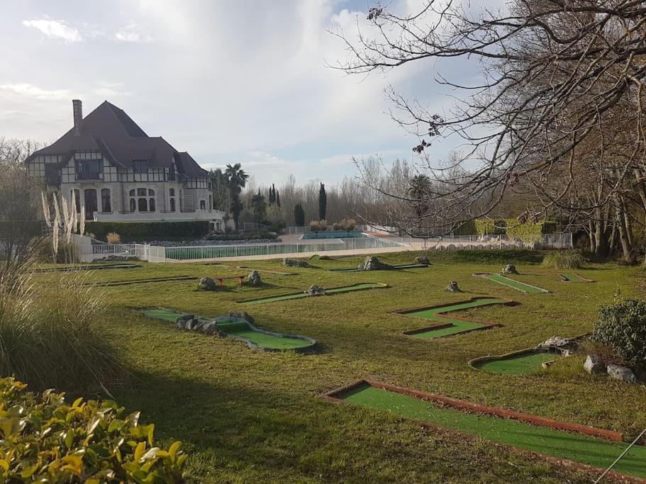 Mon Chalet En Ariege Avec Piscine Daumazan-sur-Arize Buitenkant foto